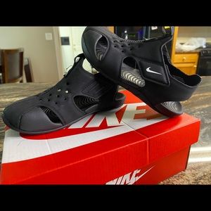 Boys Nike sandal
